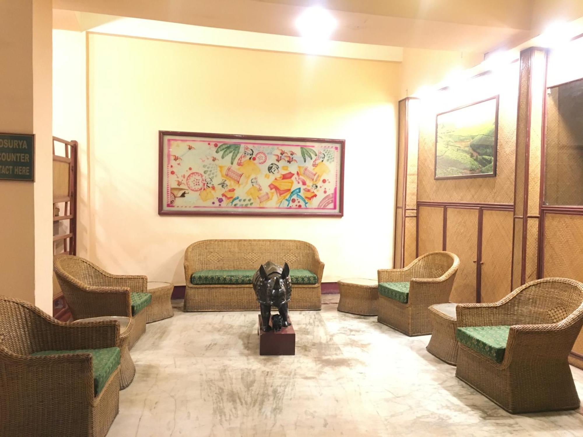 Hotel Indsurya Dibrugarh Esterno foto